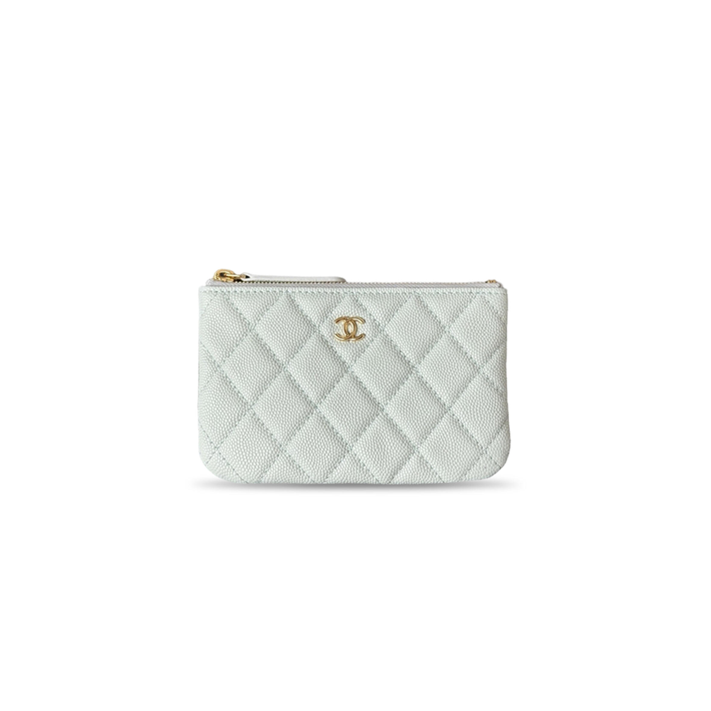CHANEL CLASSIC MINI ZIPPED POUCH A82365 (15*9.5*1cm)